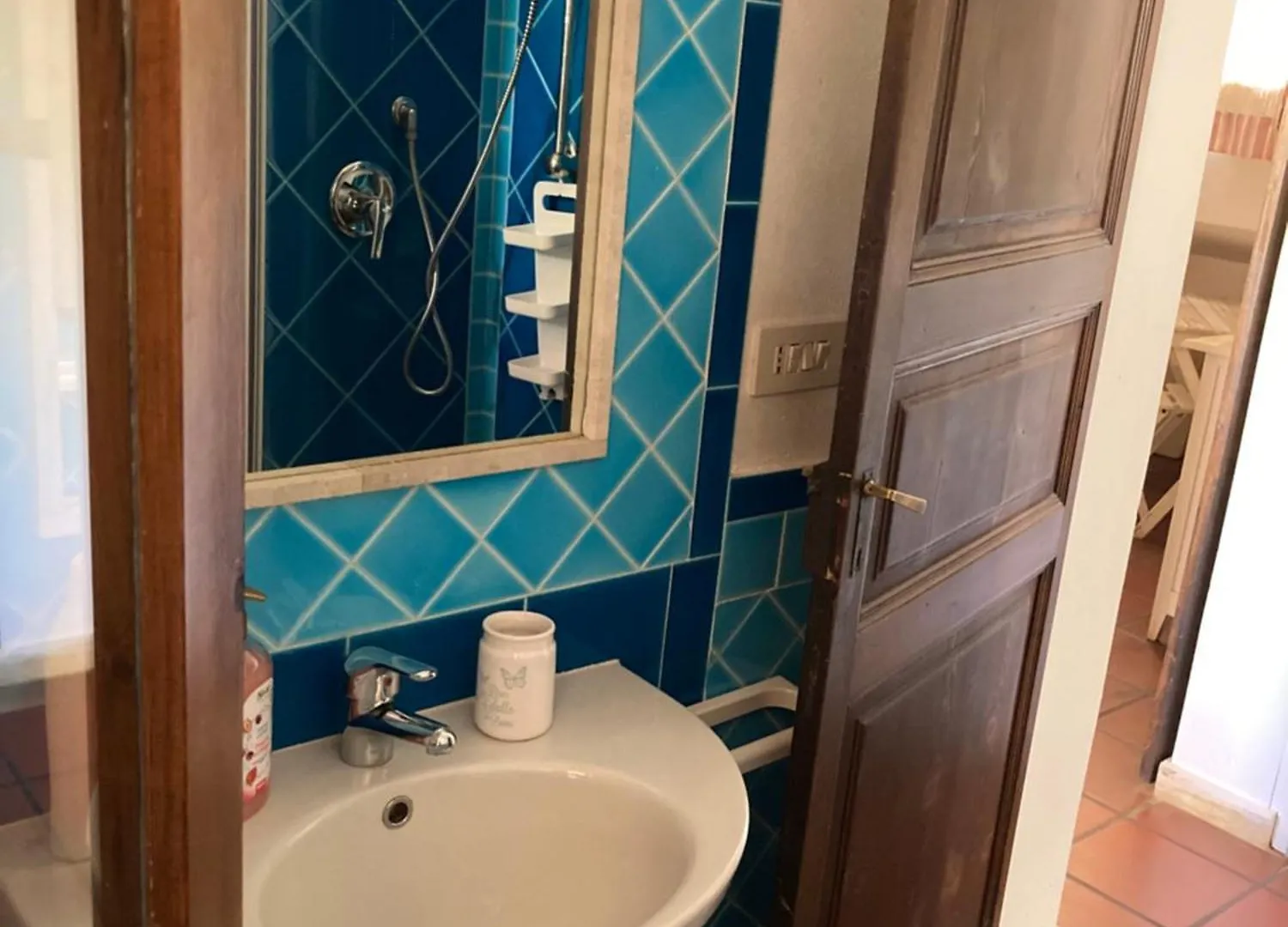 Villasimius Villetta A 300 Mt Dalla Spiaggia Via Libeccio N 67 0*,