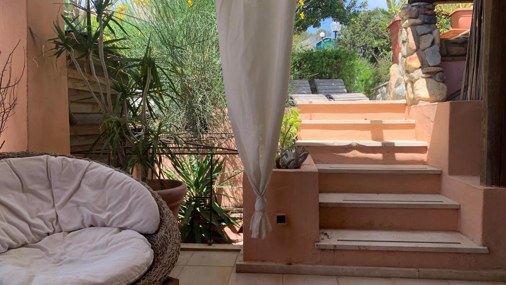 Villasimius Villetta A 300 Mt Dalla Spiaggia Via Libeccio N 67 0*,  İtalya